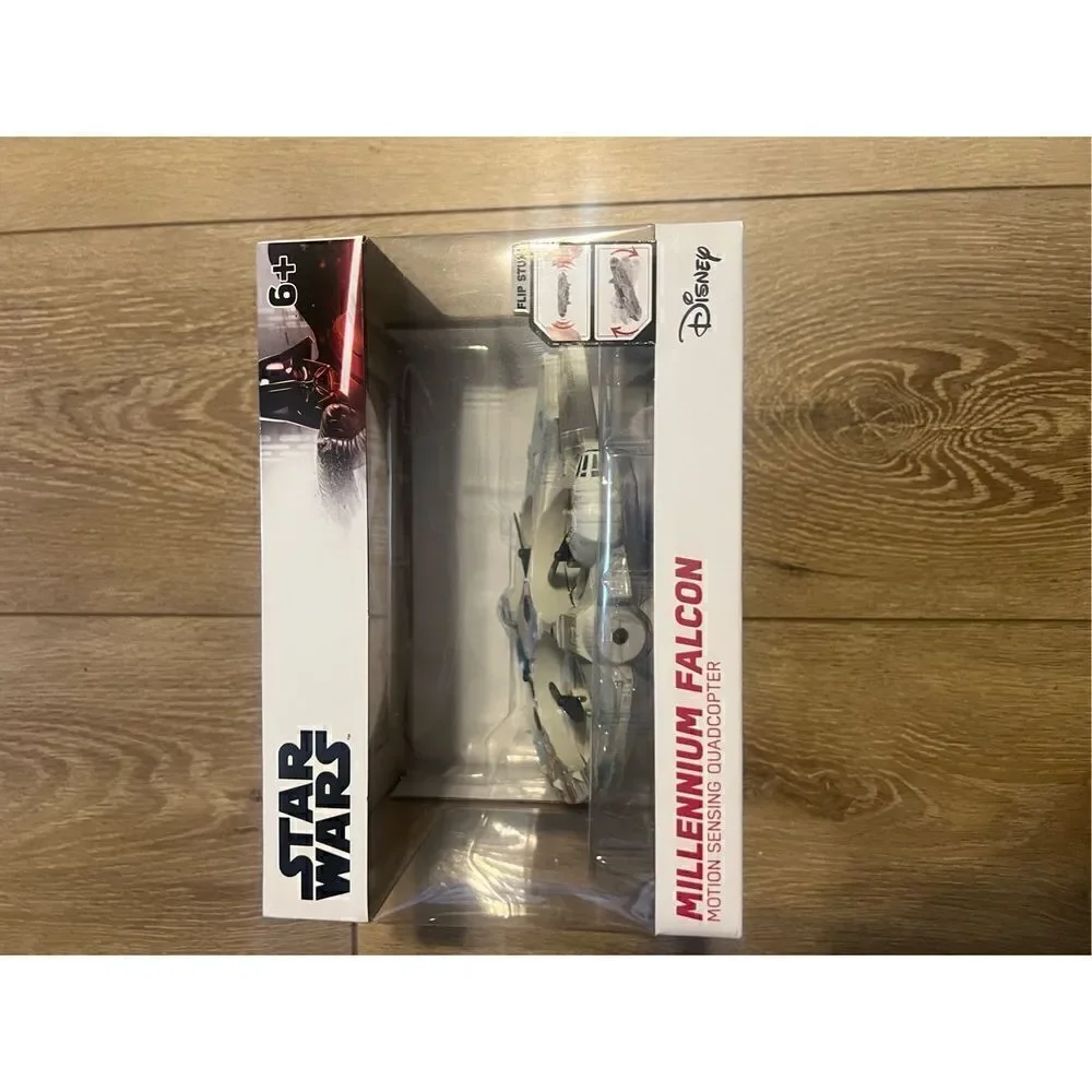 Star Wars Disney Millennium Falcon Motion Sensing Drone Quadcopter World Tech